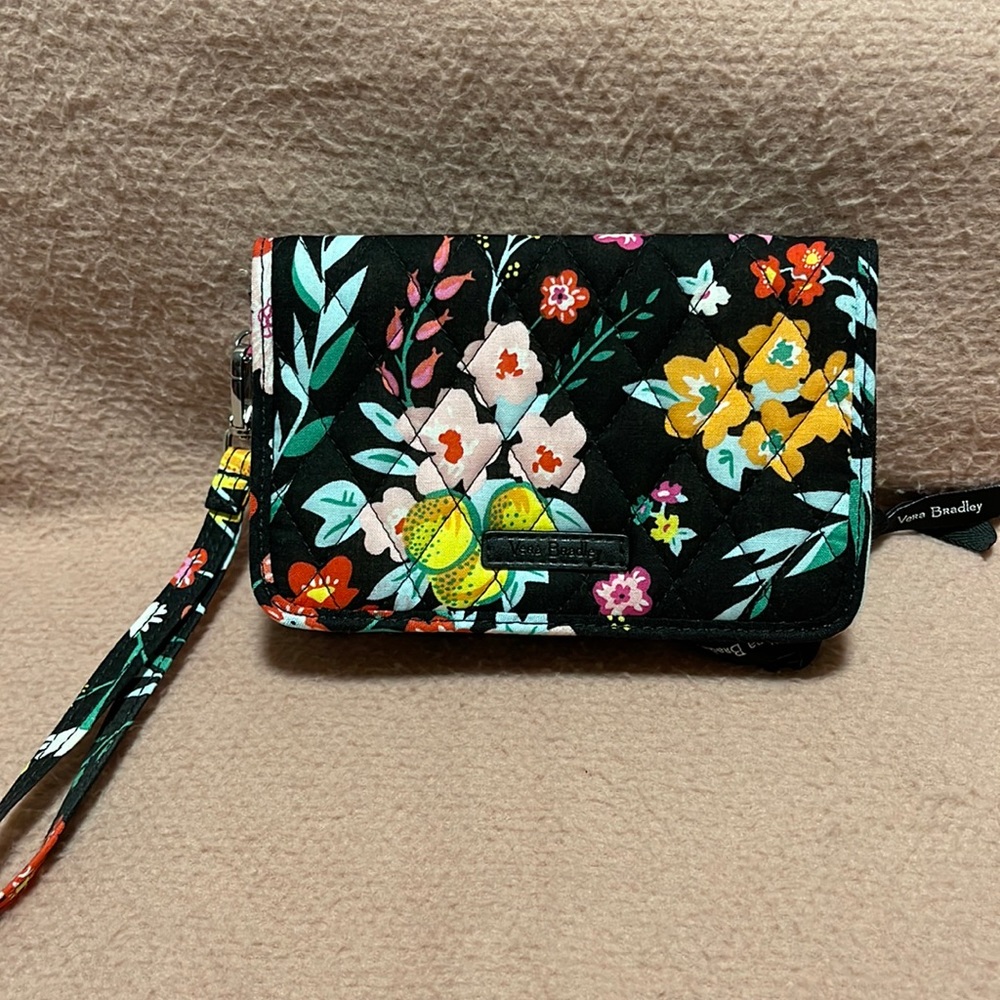 Vera Bradley clutch